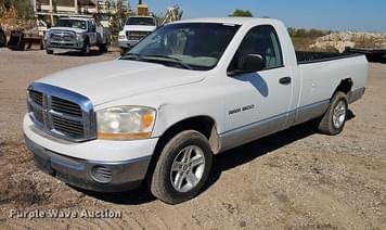 Main image Dodge Ram 1500